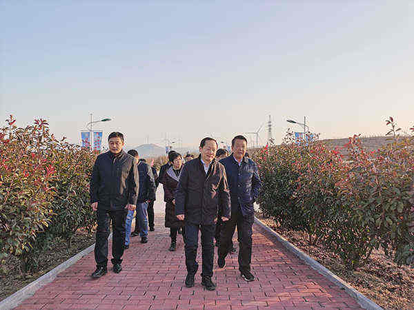 Wang Hao, Deputy Secretary of the Zhucheng Municipal Party Committee and Mayor, visited the base for investigation