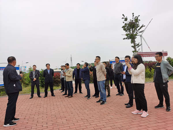 National media reporter groups such as Xinhua News Agency, Guangming Daily, Economic Daily, Farmers Daily, Science and Technology Daily and other national media visited the company to conduct special interviews on Zhucheng mode