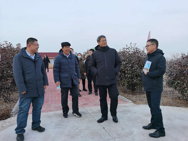 Wei Huaxiang, Secretary of the Party Committee and Chairman of Shandong Agricultural Guarantee and Investment and Financing Guarantee Group Corporation visited the base for investigation