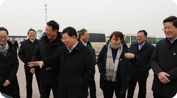 Sang Fuling, the former secretary of the Zhucheng Municipal Party Committee, and Liu Fengmei, the former mayor, visited the base